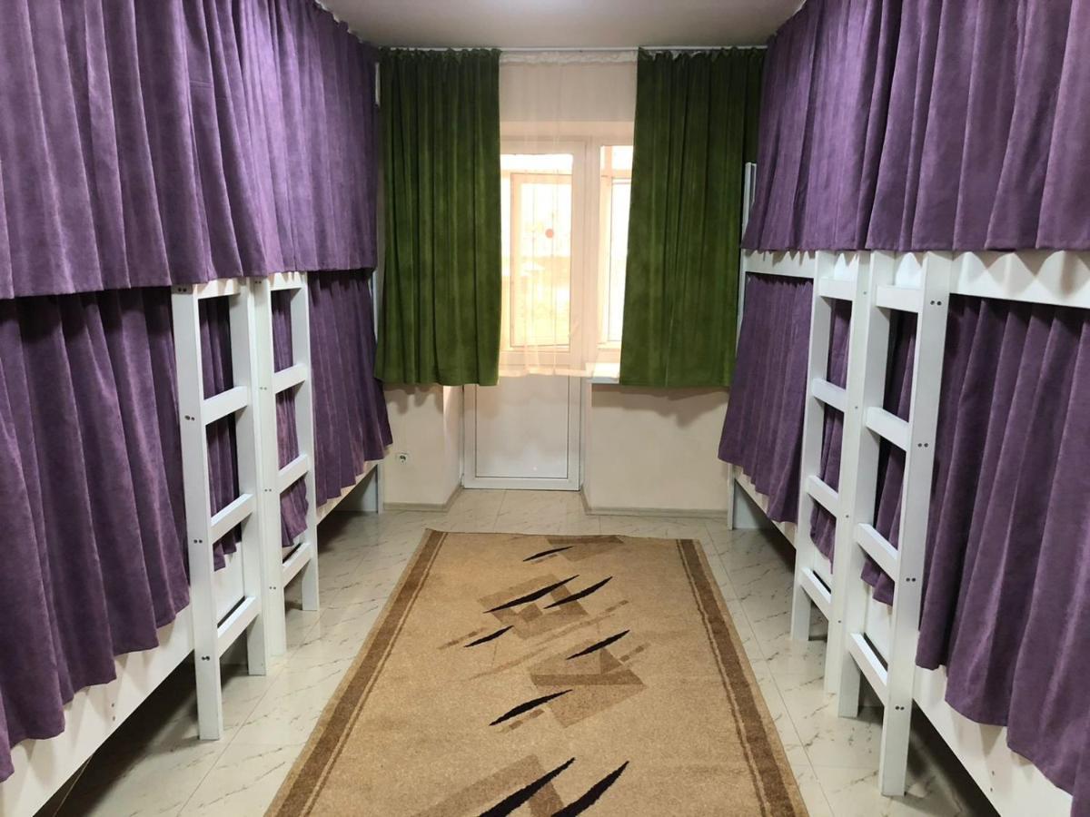 Elite Hostel Astana Bagian luar foto